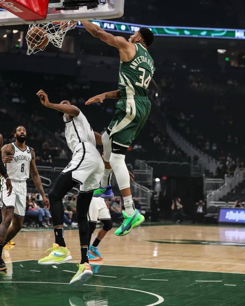 出色防守引发热议！，字母哥在加拿大队比赛中反败为胜热度持续攀升的简单介绍