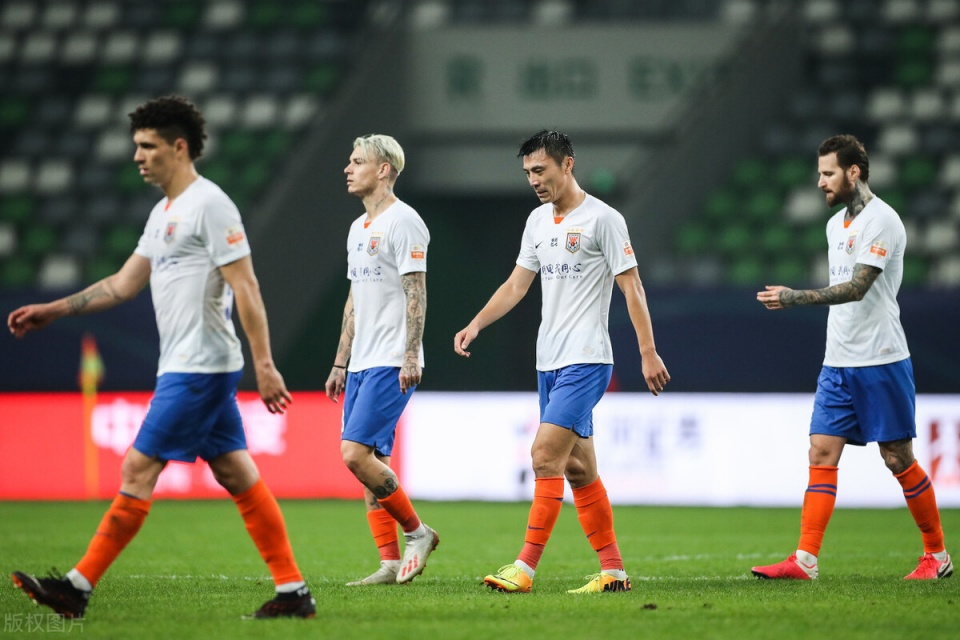 亚博体育-包含浙江队今晨回应争议，志在亚冠名次提升，球迷炸锅，控场能力受关注的词条-亚博体育